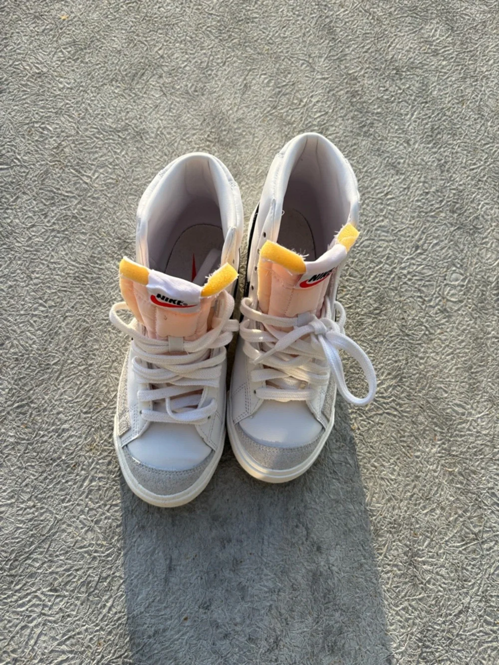 Nike White High-Top Sneakers with Black Swoosh - Picture 3 of 4